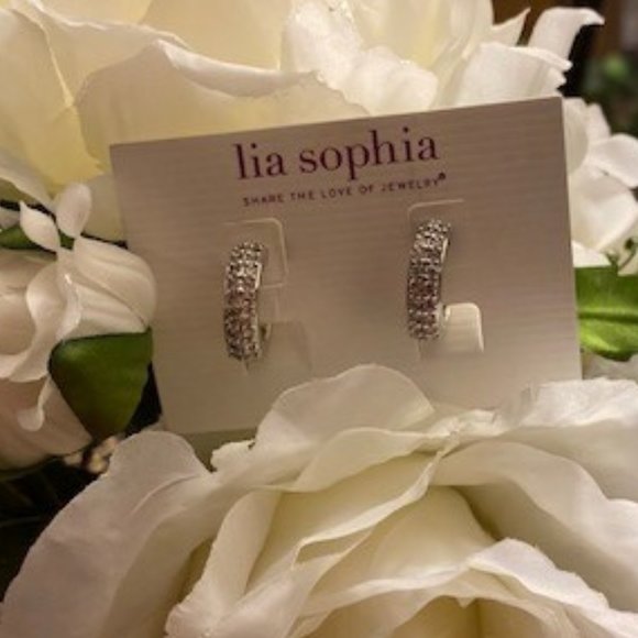 Lia Sophia "CHIFFON" Earrings - Picture 3 of 7